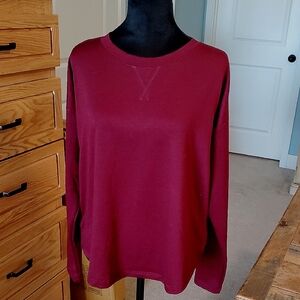 Women's Burgundy Top Maurice's M 24/7 tiny flaw